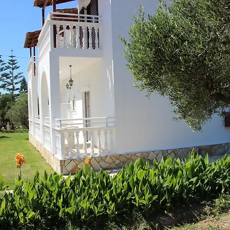 Explorer's Rest Argassi