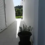 Apartment Explorer's Rest *