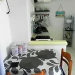 Explorer's Rest Apartment Argassi