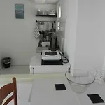 Apartment Explorer's Rest