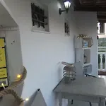 Apartment Explorer's Rest Argassi
