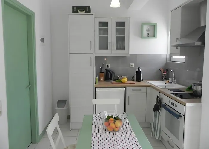 Explorer's Rest Апартаменты Аргаси