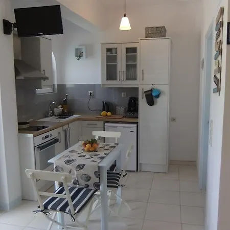 探险家歇息公寓 * 阿凯松