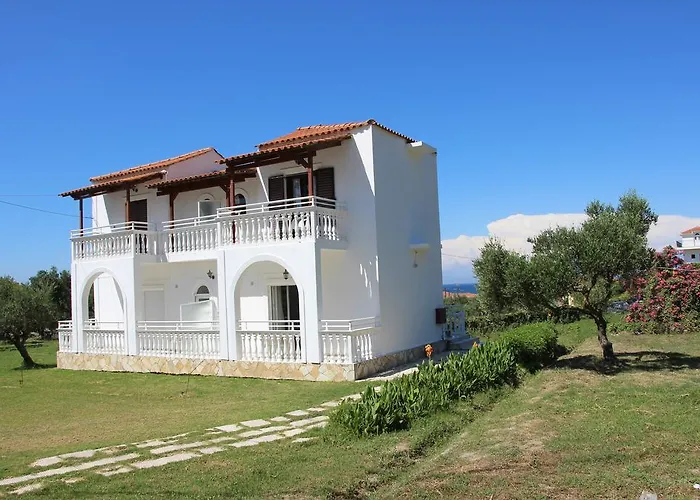 Explorer's Rest Argassi