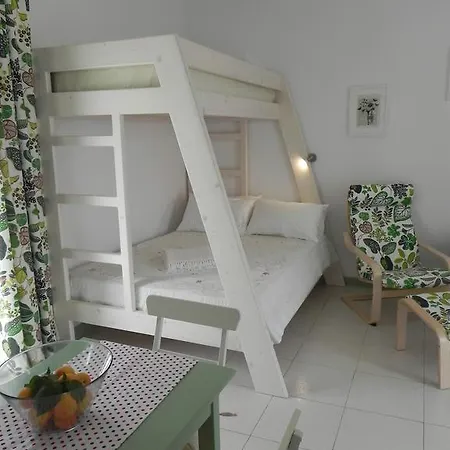 Explorer's Rest * Argassi