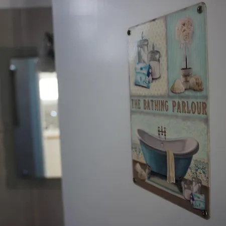 Apartament Explorer's Rest *