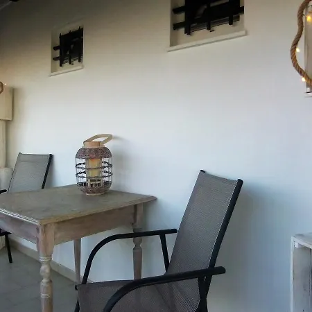 Explorer's Rest * Argassi